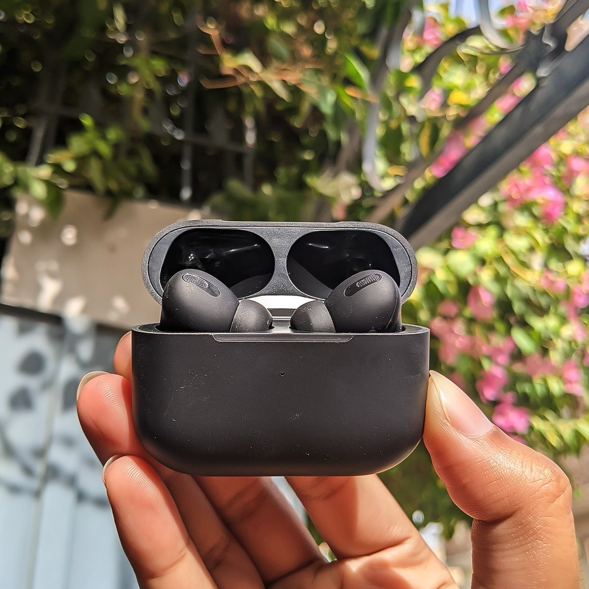 AIRPODS ANC AND BUZZER